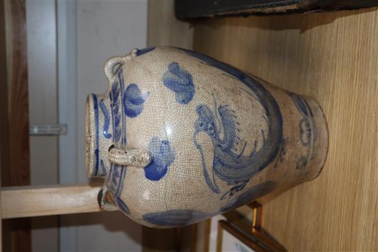 A Chinese blue and white jar height 31cm